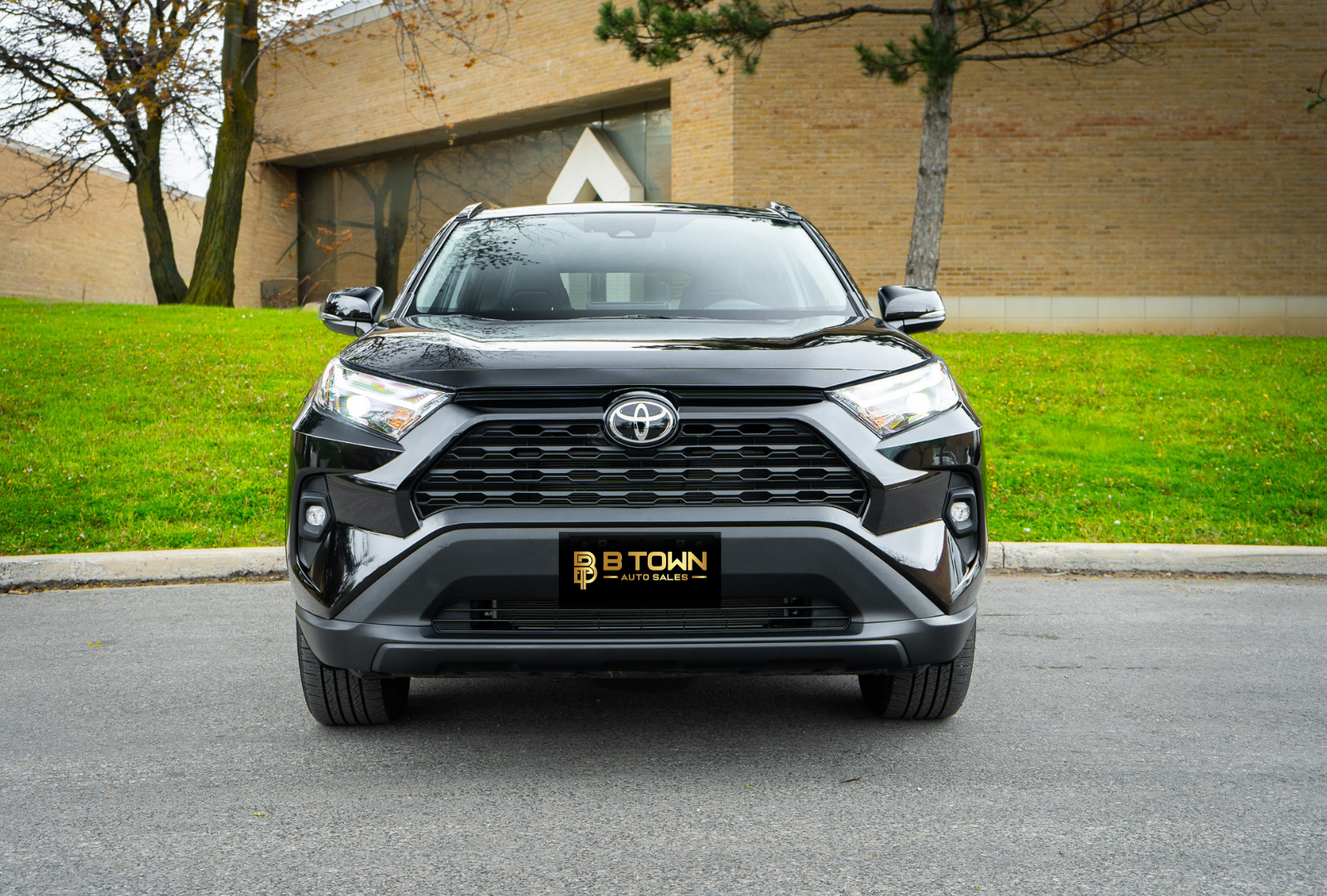 2025 Toyota RAV4 XLE PREMIUM-1