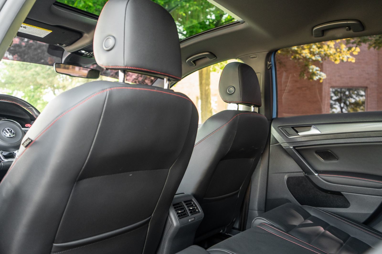 2021 Volkswagen Golf GTI Autobahn-21