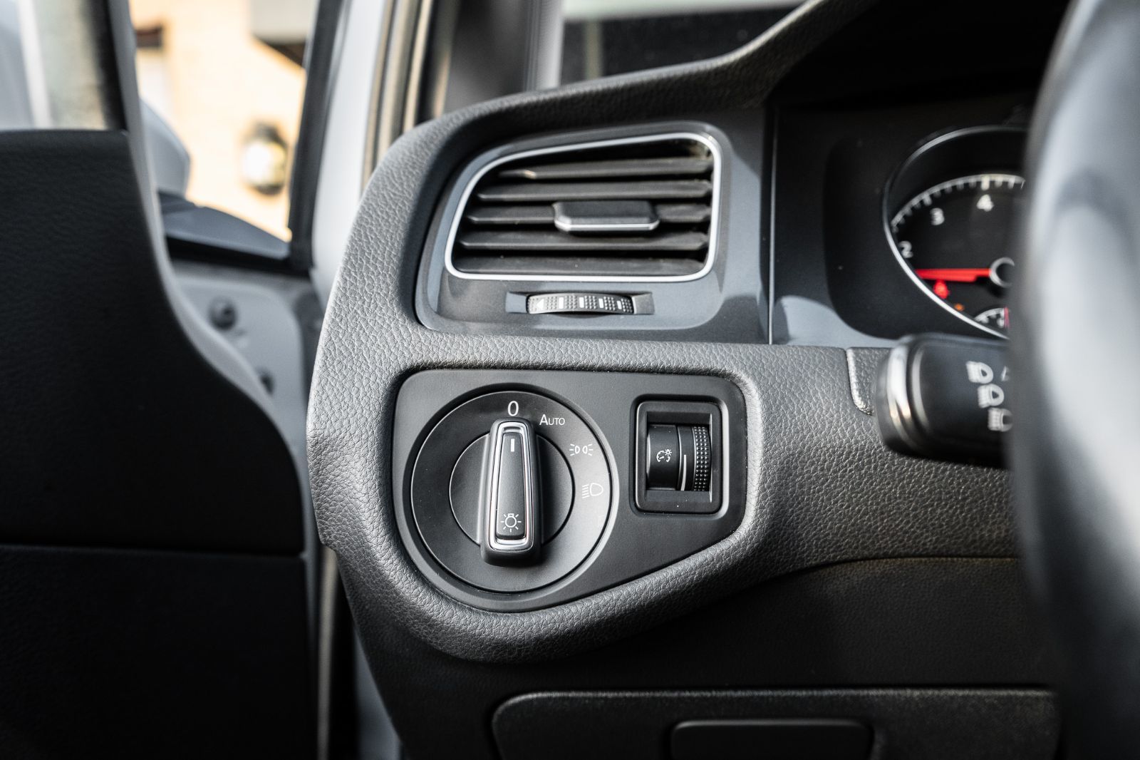 2019 Volkswagen GOLF SPORTWAGEN-21