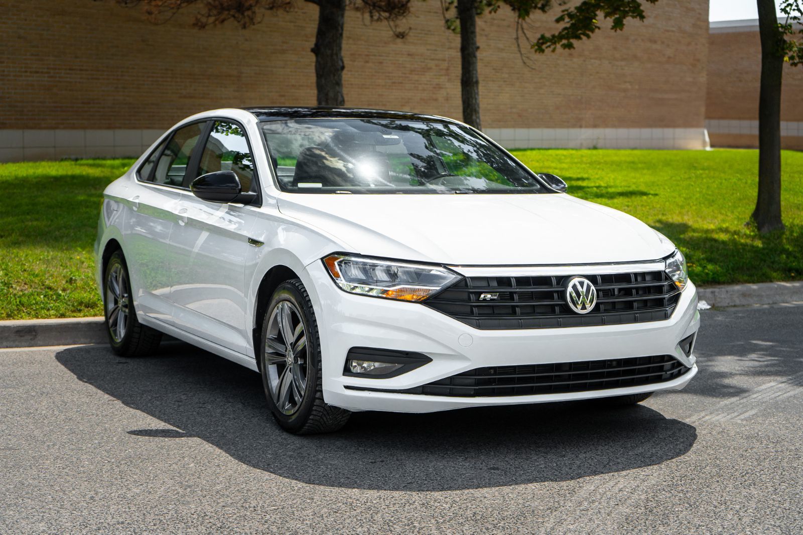 2020 Volkswagen Jetta Highline R-LINE-2