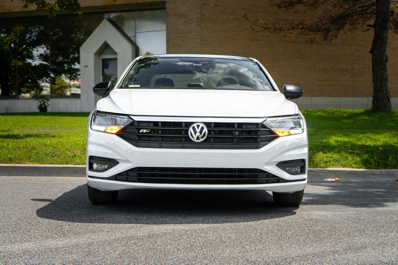 2020 Volkswagen Jetta Highline R-LINE-1