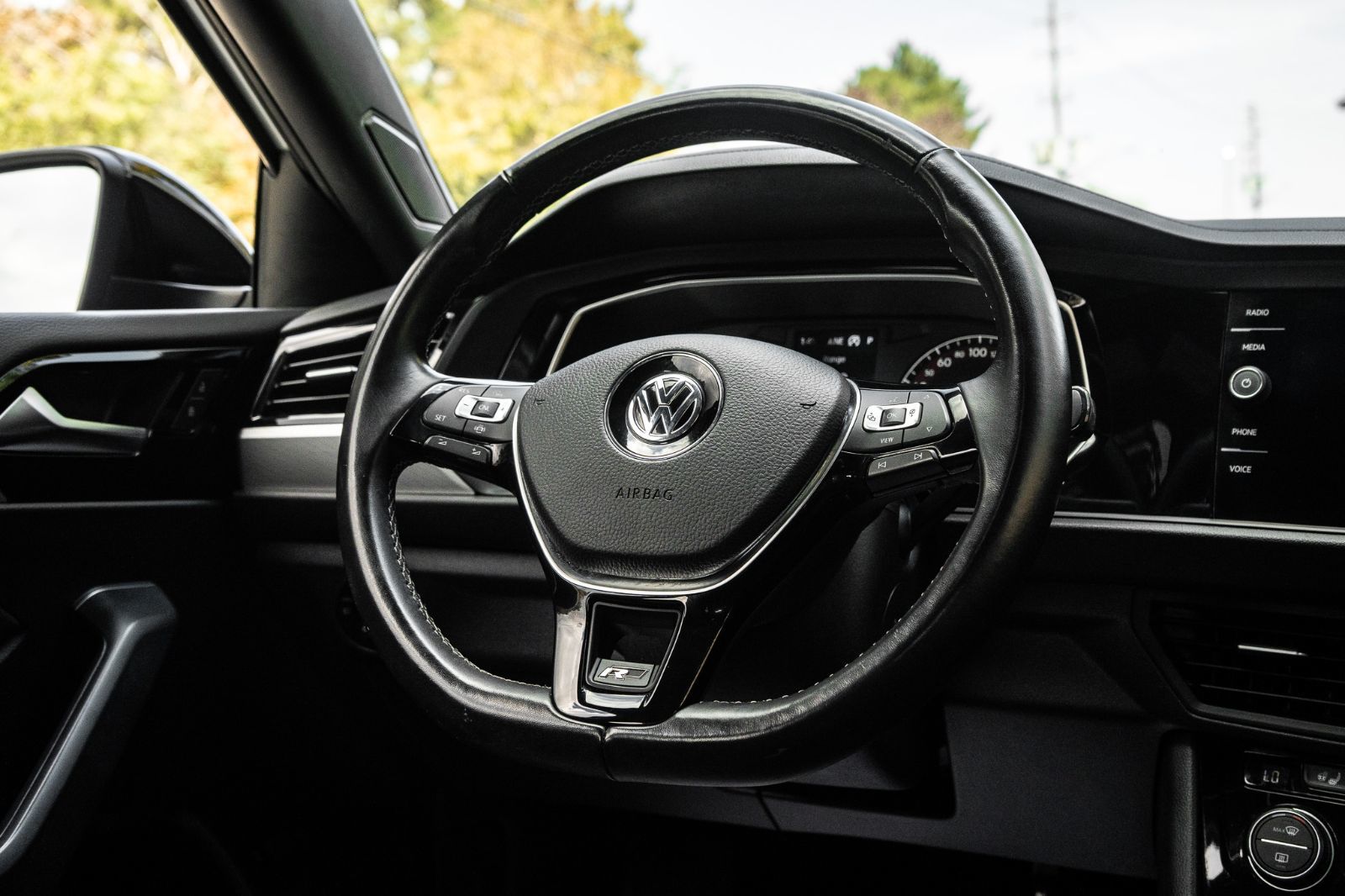 2020 Volkswagen Jetta Highline R-LINE-8