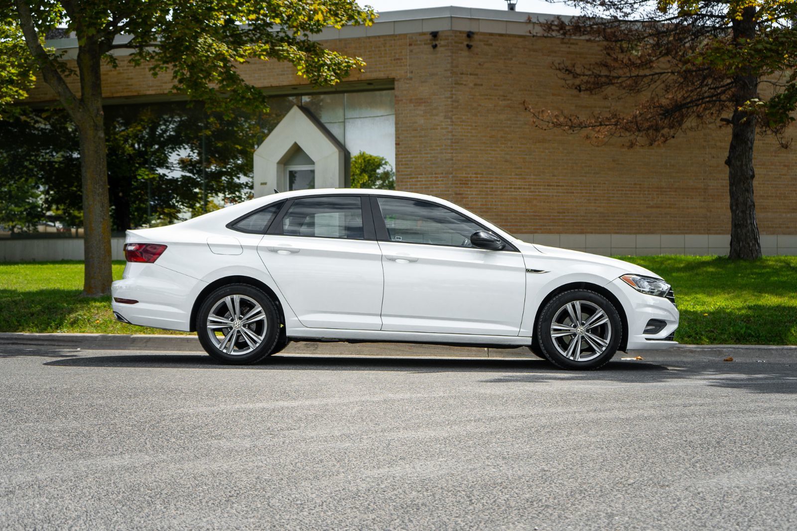 2020 Volkswagen Jetta Highline R-LINE-3