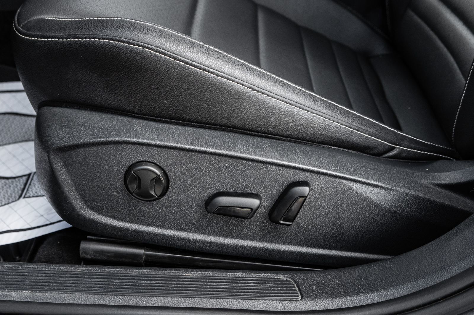 2022 Volkswagen Jetta Comfortline Sports Package-23