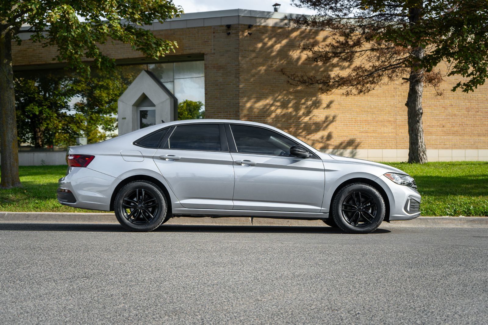 2022 Volkswagen Jetta Comfortline Sports Package-3