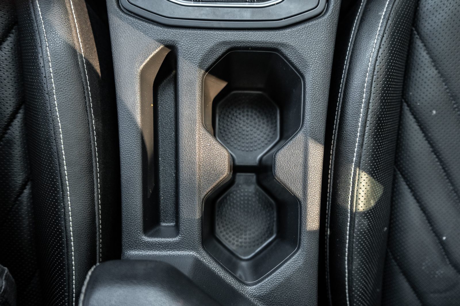 2022 Volkswagen Jetta Highline-16