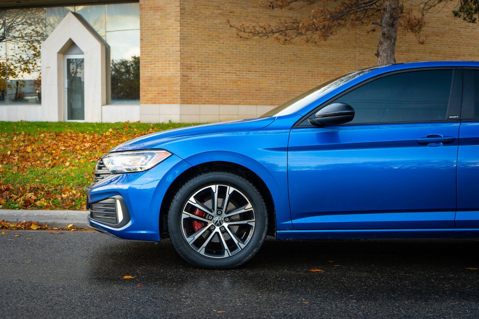 2023 Volkswagen Jetta Comfortline sports package-5