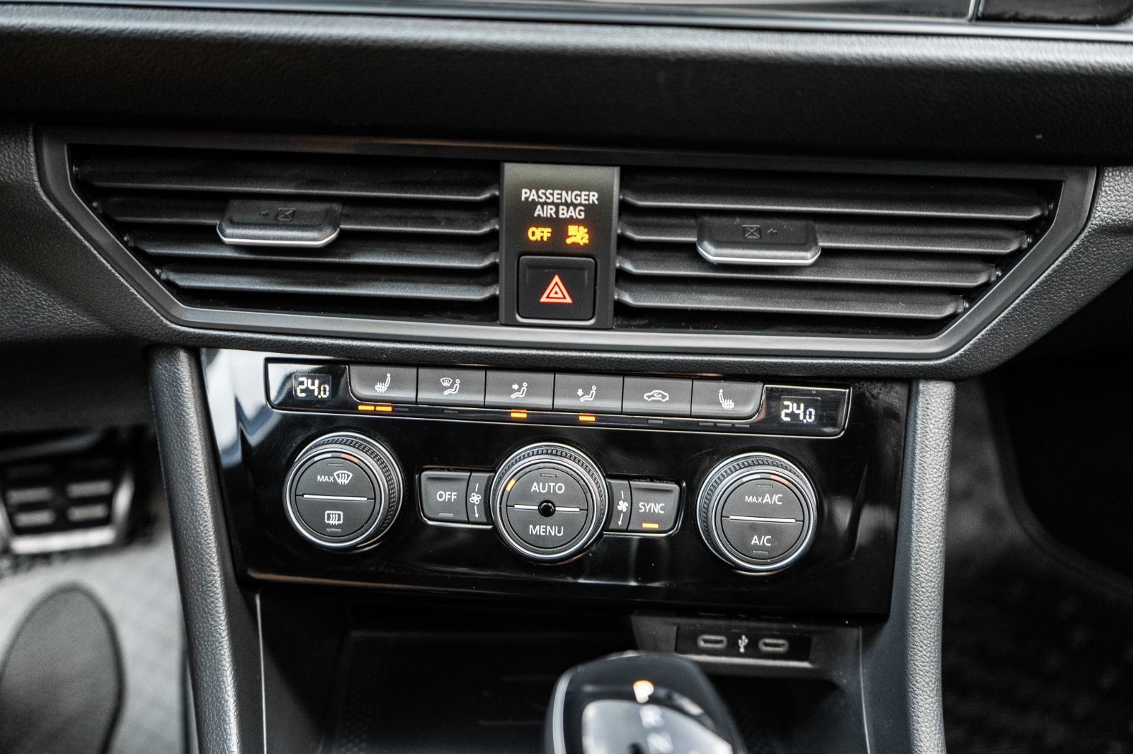 2023 Volkswagen Jetta Comfortline sports package-15