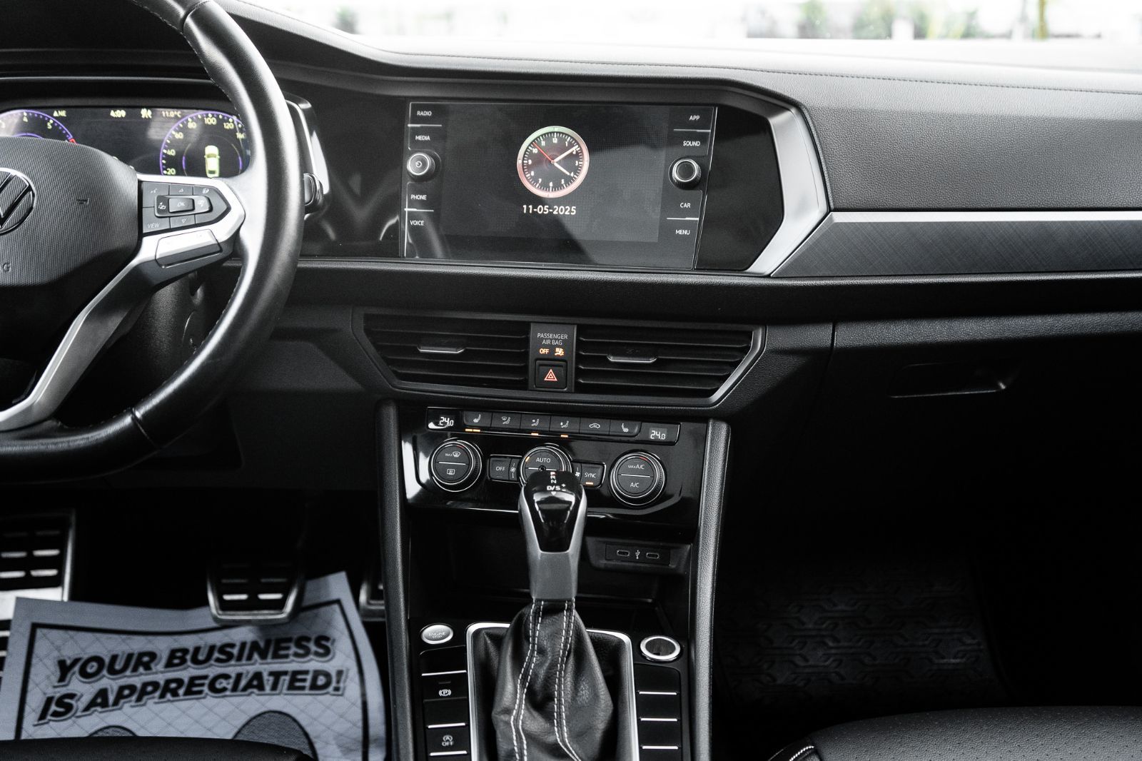 2023 Volkswagen Jetta Comfortline sports package-8