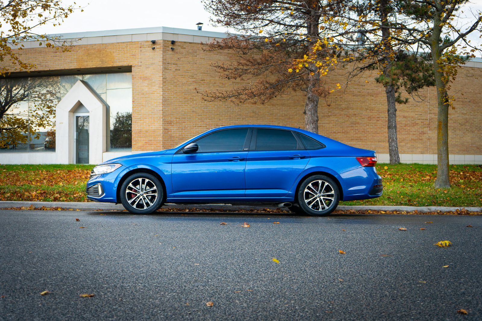 2023 Volkswagen Jetta Comfortline sports package-4