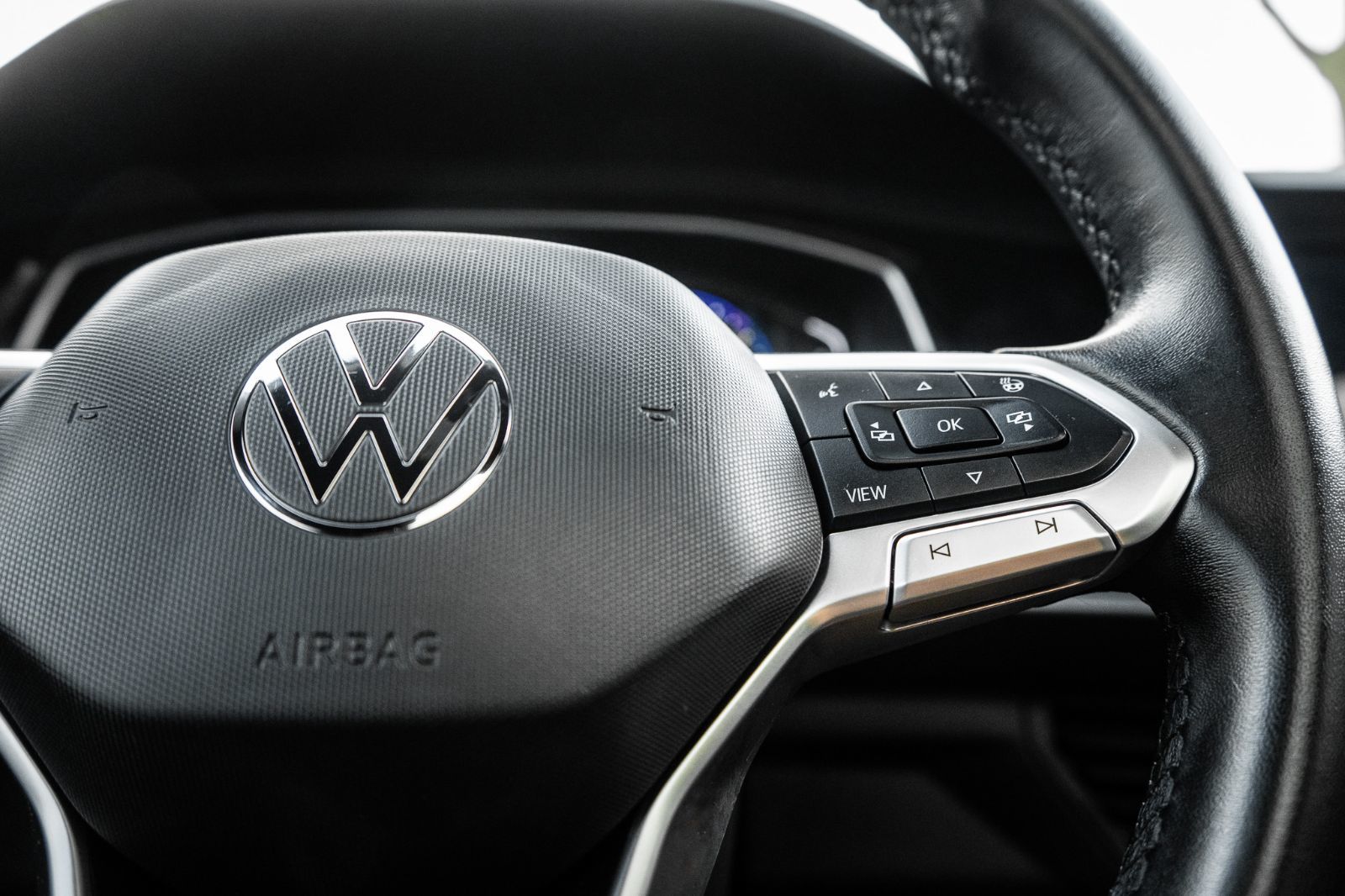 2023 Volkswagen Jetta Comfortline sports package-12