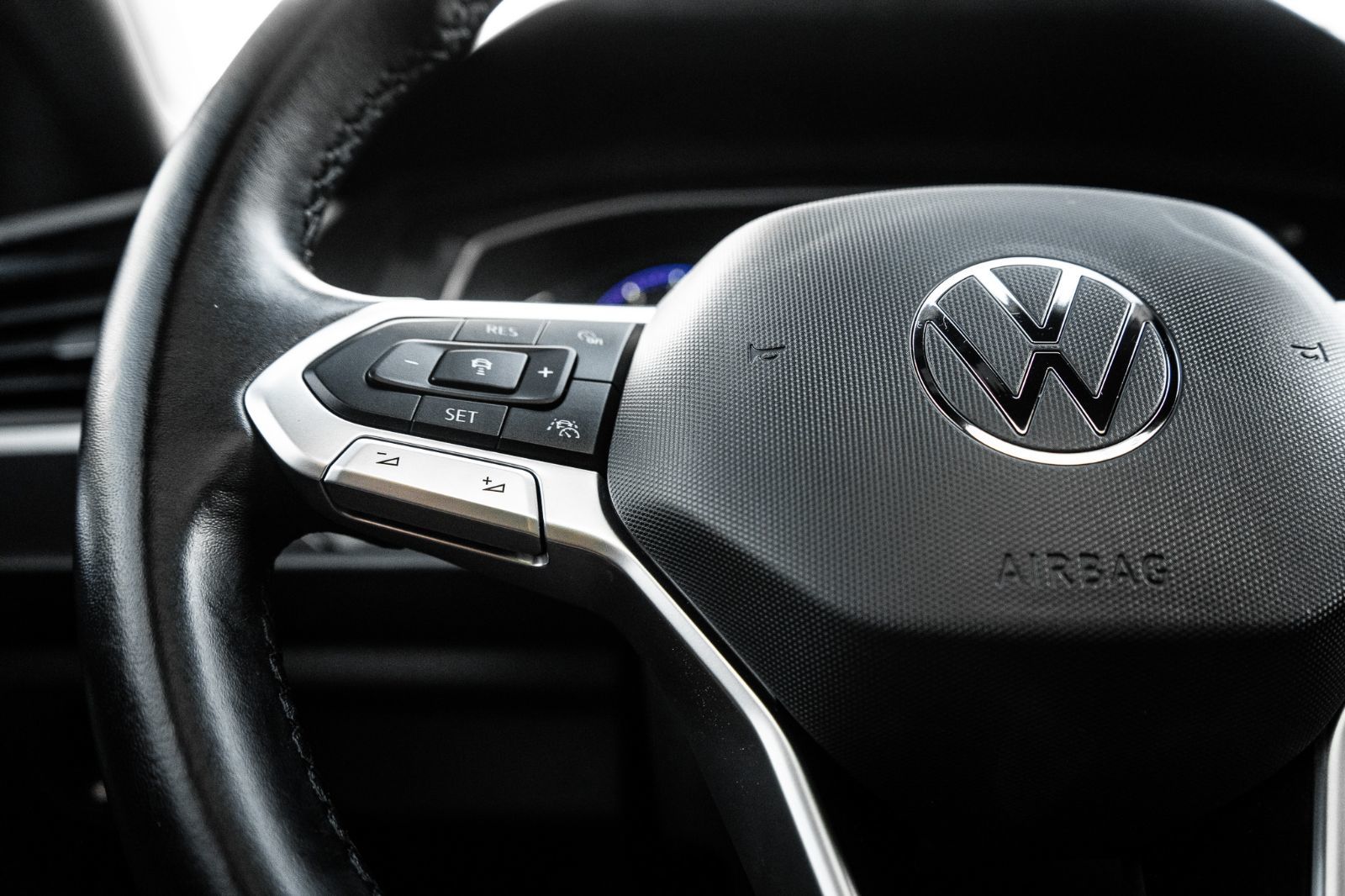 2023 Volkswagen Jetta Comfortline sports package-11