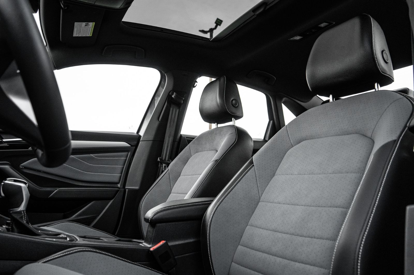 2025 Volkswagen Jetta Comfortline with Sport package-27