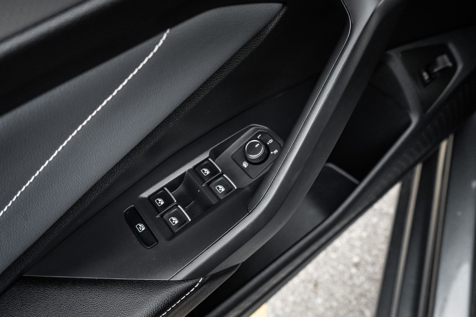 2025 Volkswagen Jetta Comfortline with Sport package-23