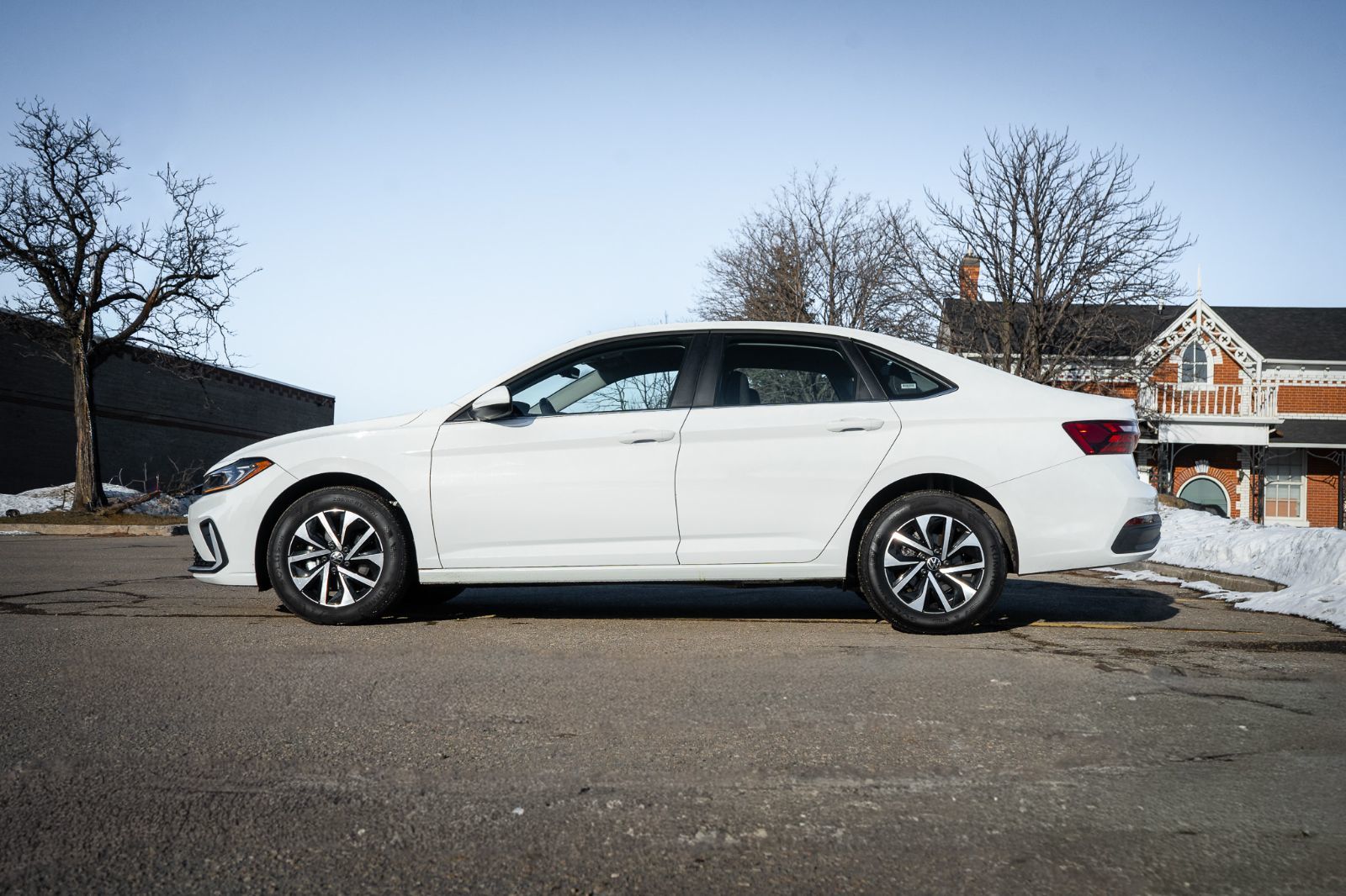 2025 Volkswagen Jetta Trendline-3