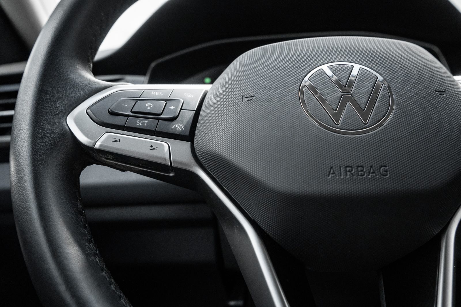 2025 Volkswagen Jetta Comfortline-11