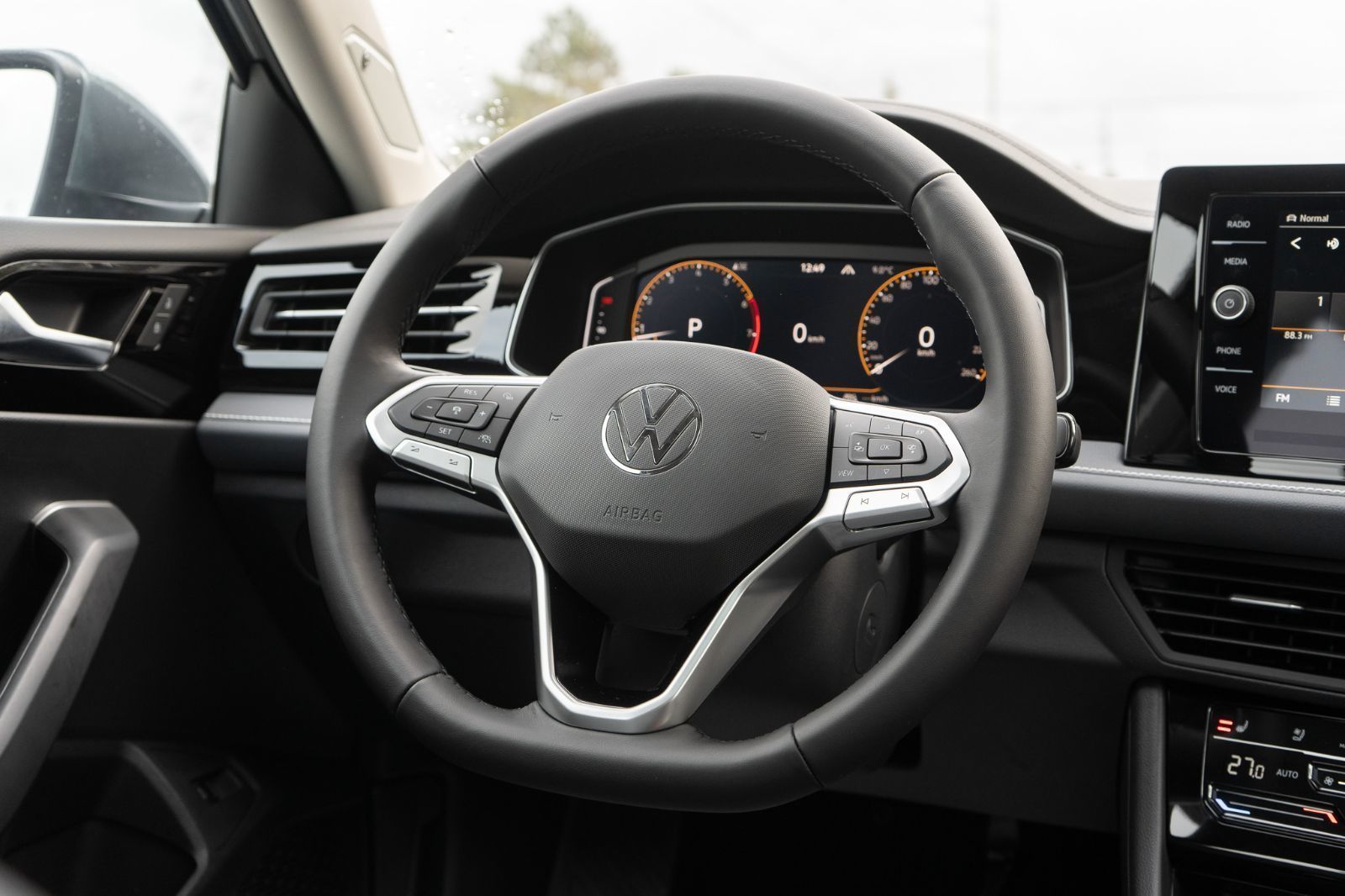 2025 Volkswagen Jetta Highline-8