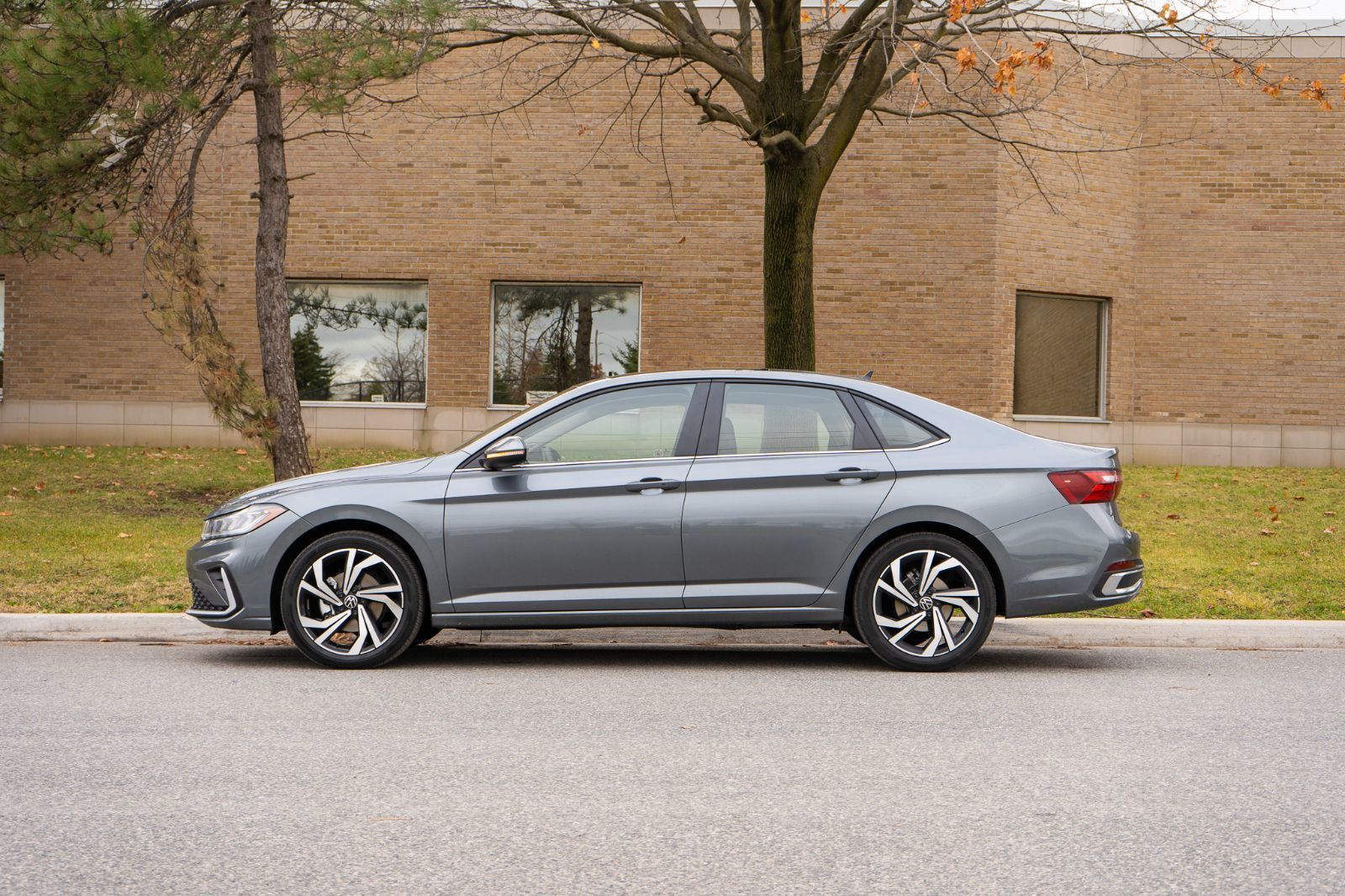 2025 Volkswagen Jetta Highline-4