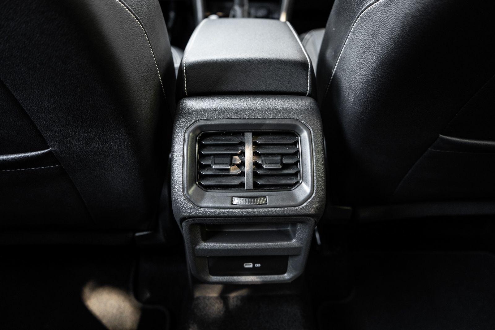 2022 Volkswagen Taos Comfortline-29