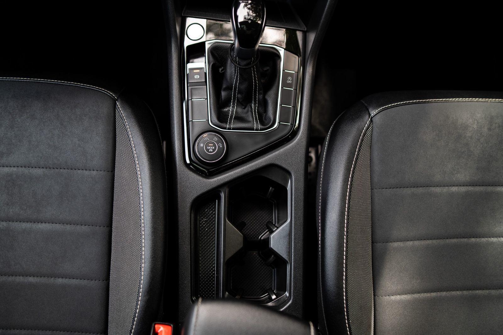 2022 Volkswagen Taos Comfortline AWD-22