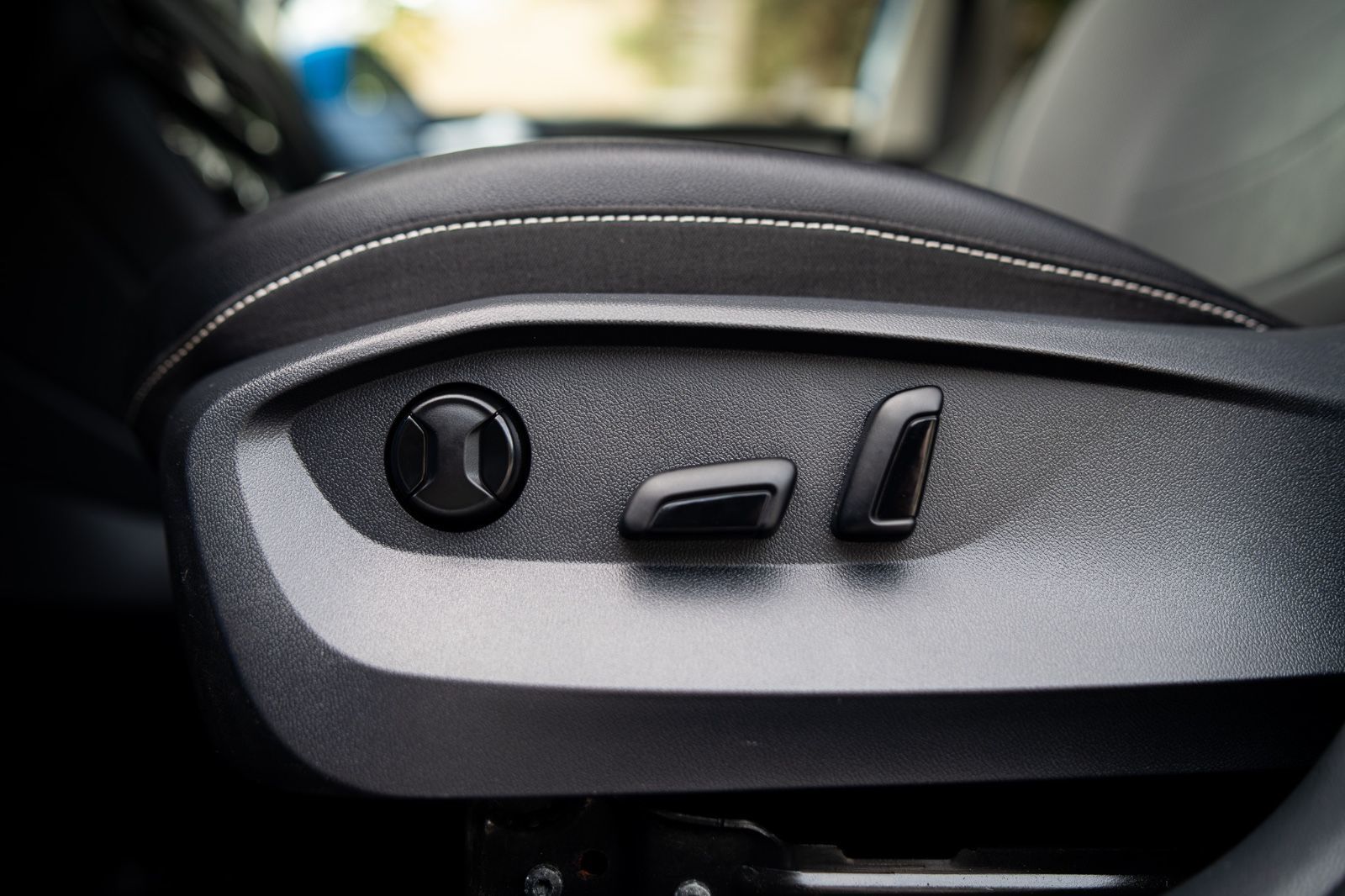 2022 Volkswagen Taos Comfortline AWD-32