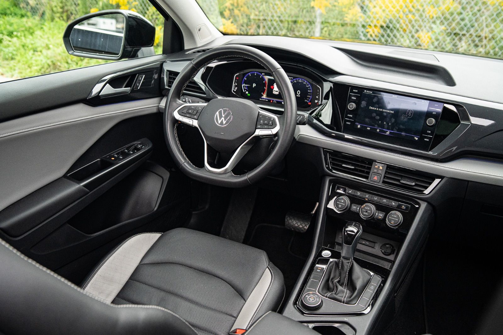 2022 Volkswagen Taos Highline AWD-20