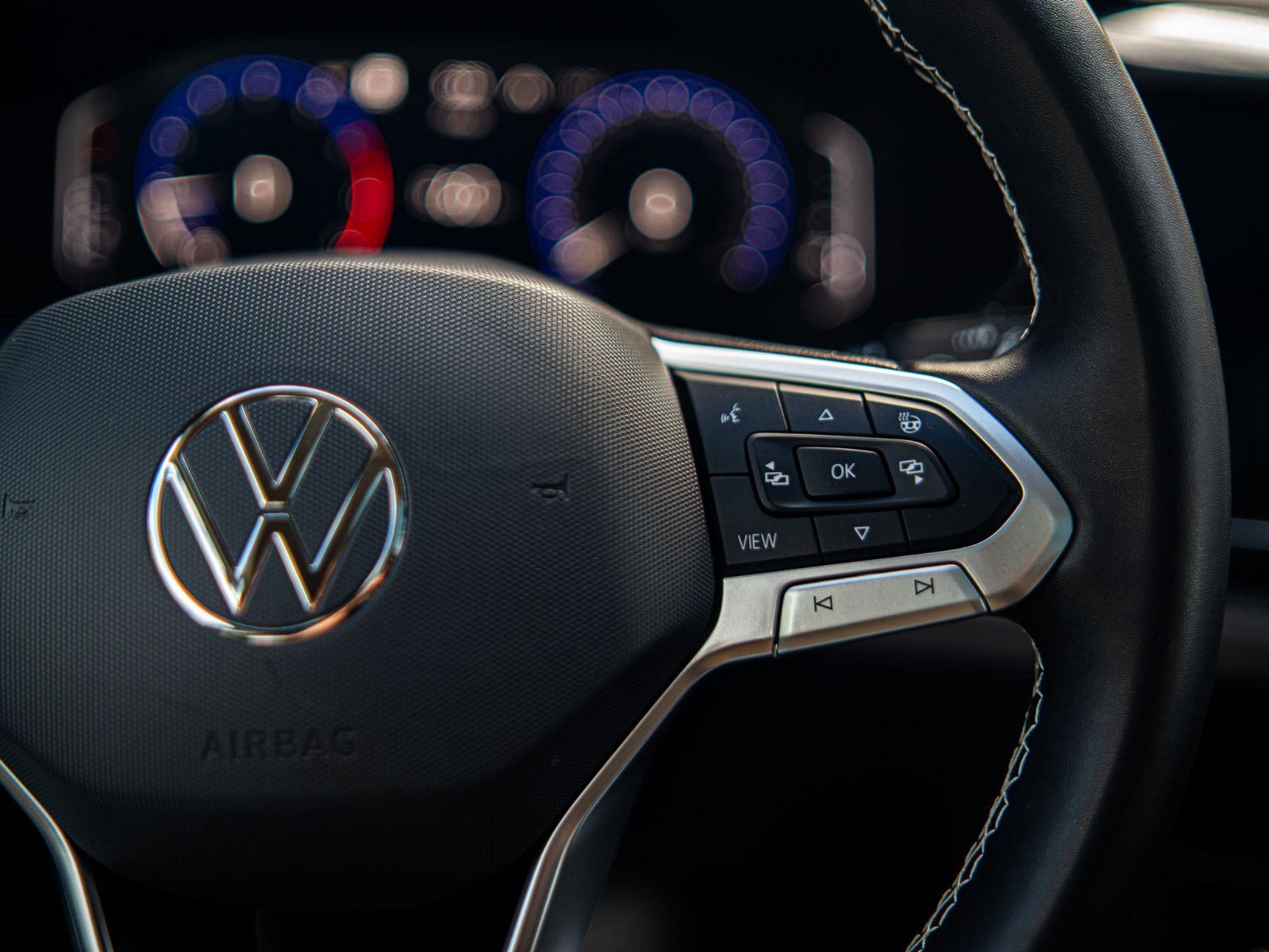 2023 Volkswagen Taos Highline-23