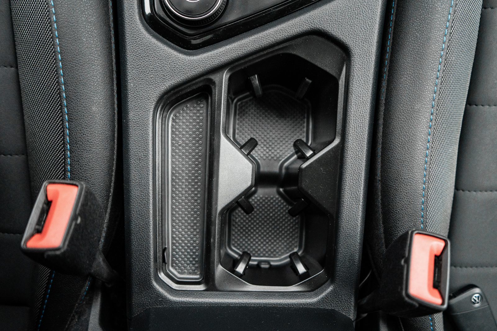 2024 Volkswagen Taos Comfortline Black Edition-18