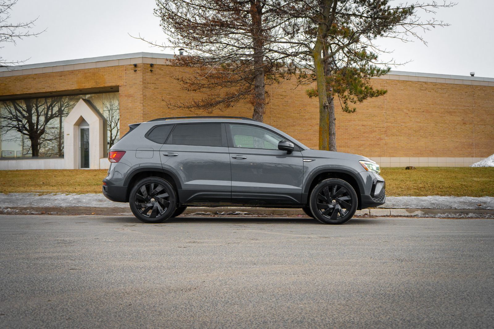 2024 Volkswagen Taos Comfortline Black Edition-3