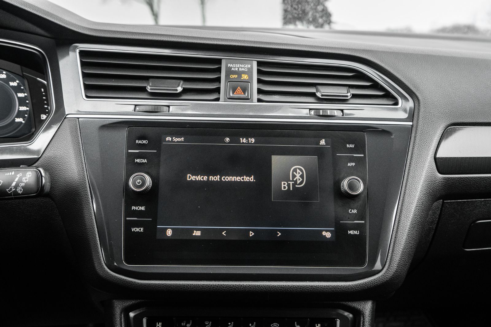 2020 Volkswagen Tiguan SEL PREMIUM R-LINE-14