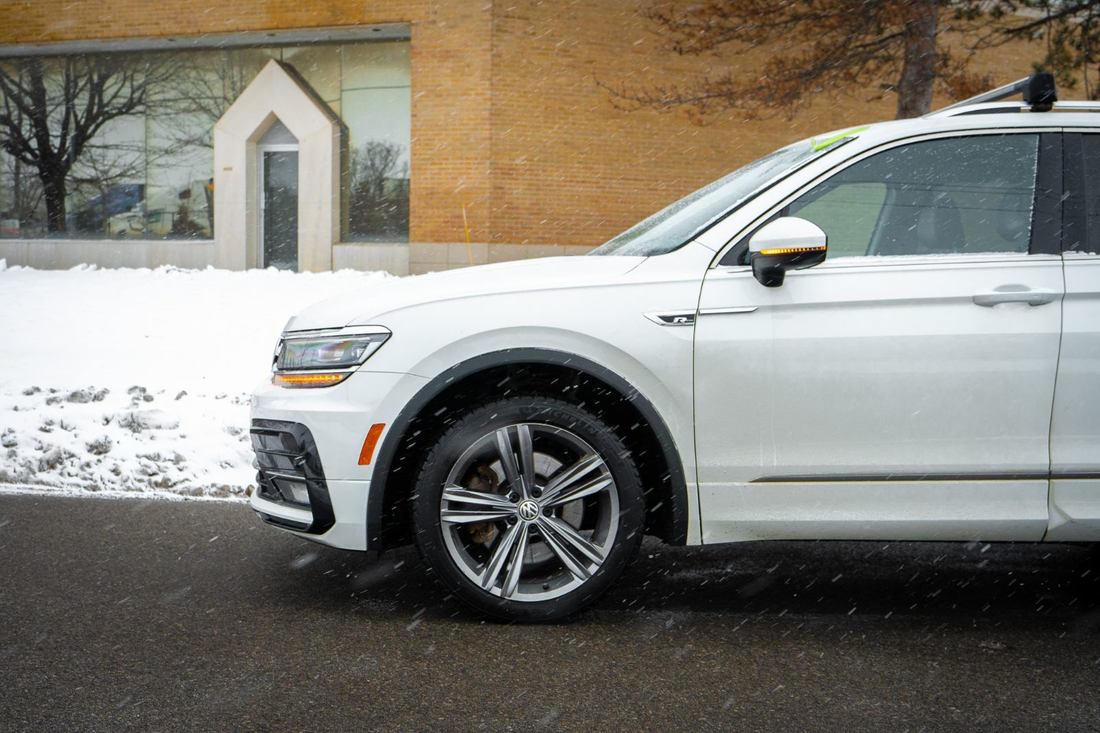 2020 Volkswagen Tiguan SEL PREMIUM R-LINE-5