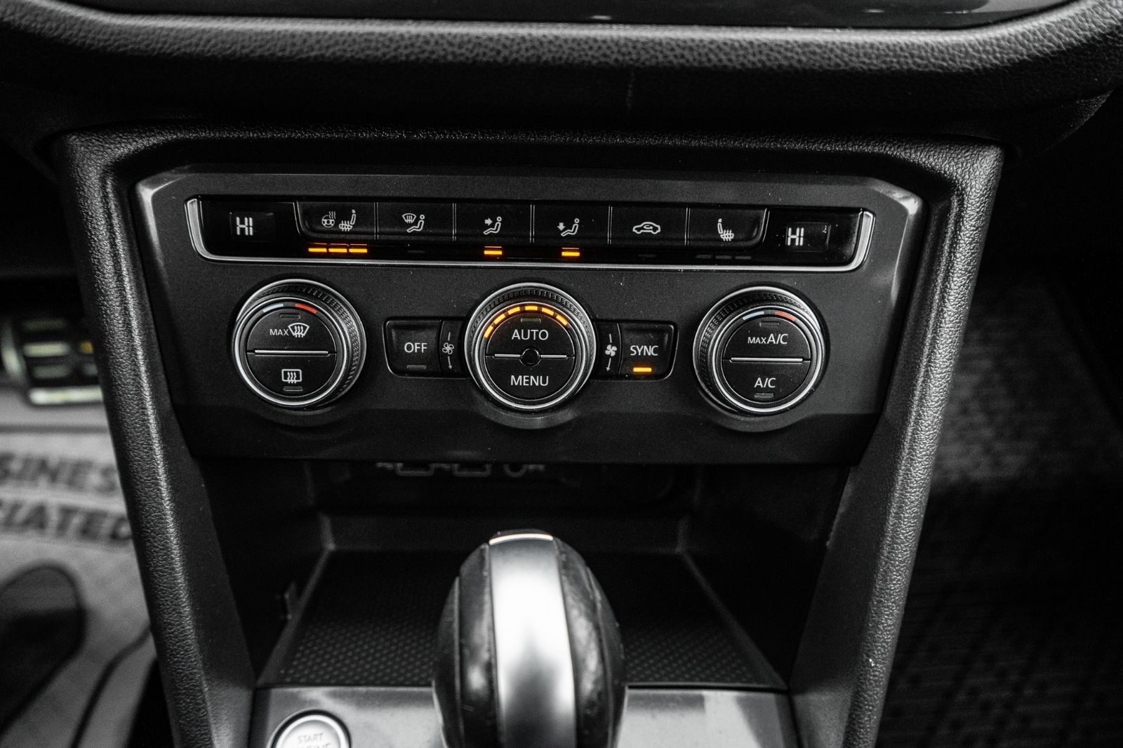 2020 Volkswagen Tiguan SEL PREMIUM R-LINE 4MOTION-19