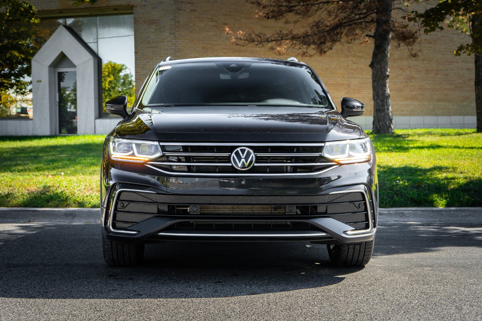 2022 Volkswagen Tiguan Highline R-Line-1