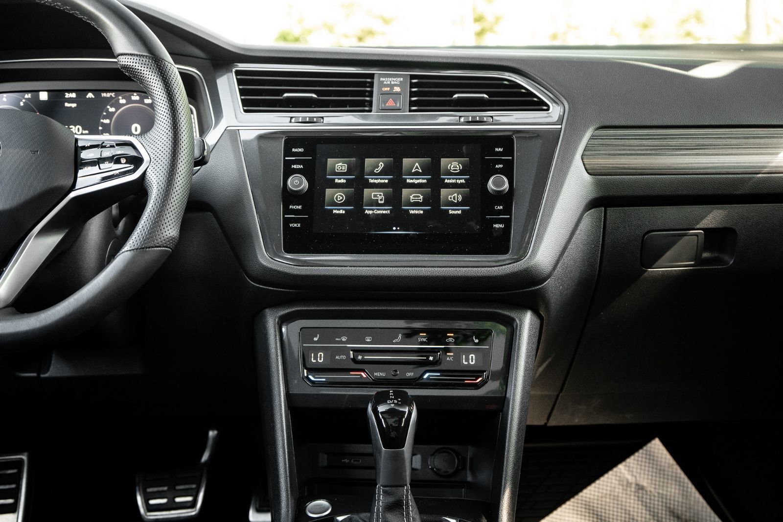 2022 Volkswagen Tiguan Highline R-Line-8