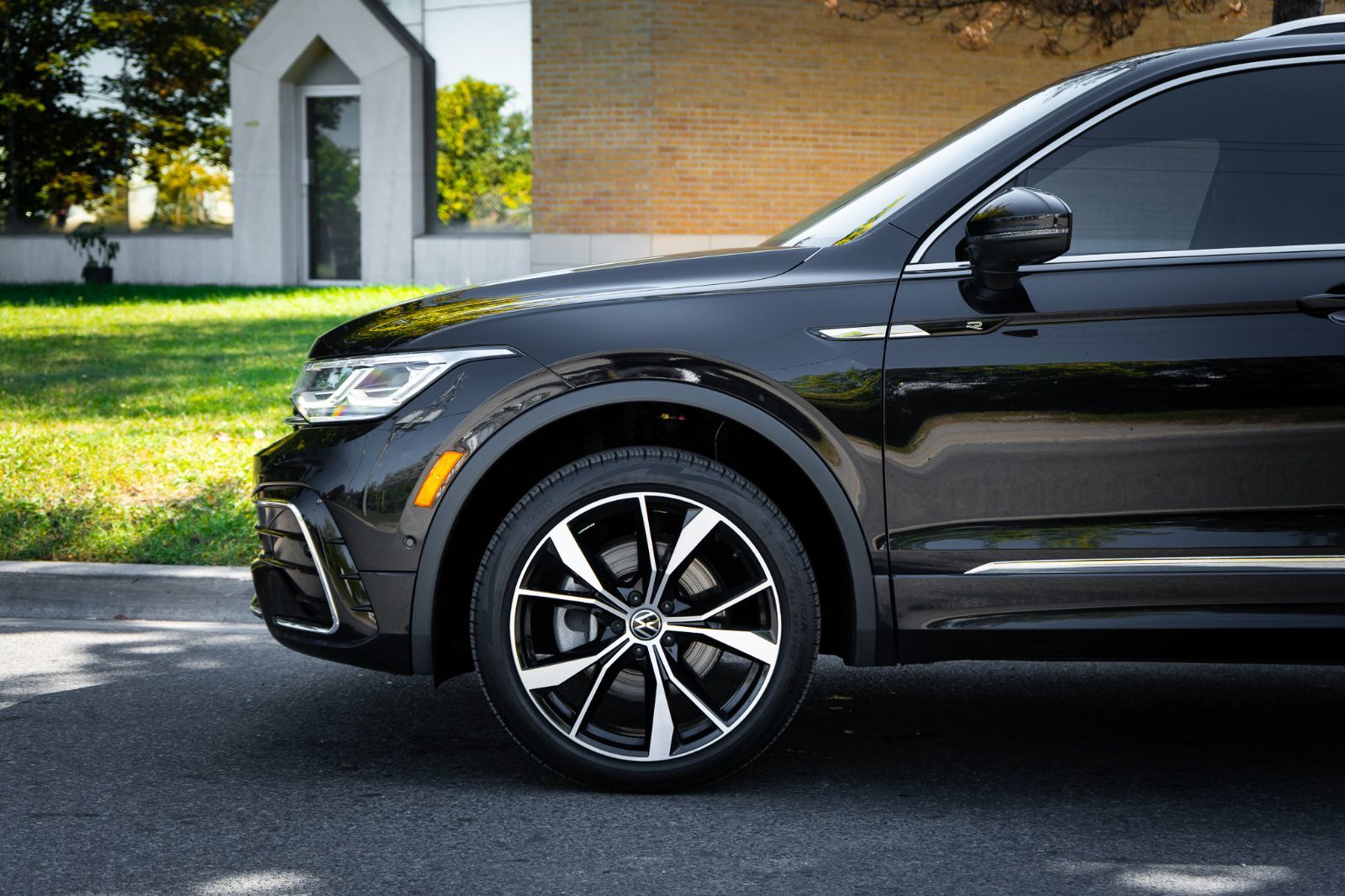 2022 Volkswagen Tiguan Highline R-Line-5