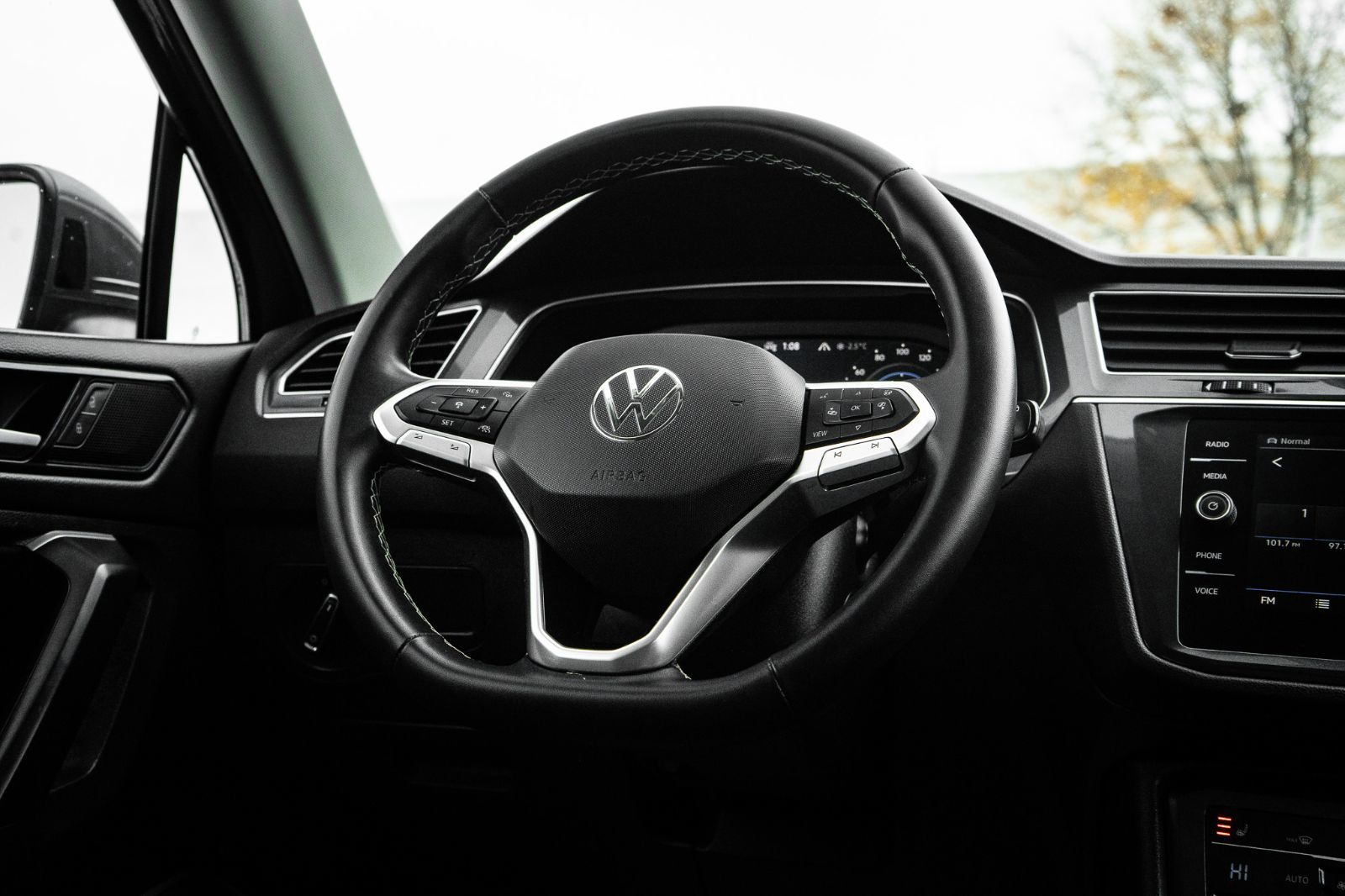 2024 Volkswagen Tiguan Comfortline AWD-10