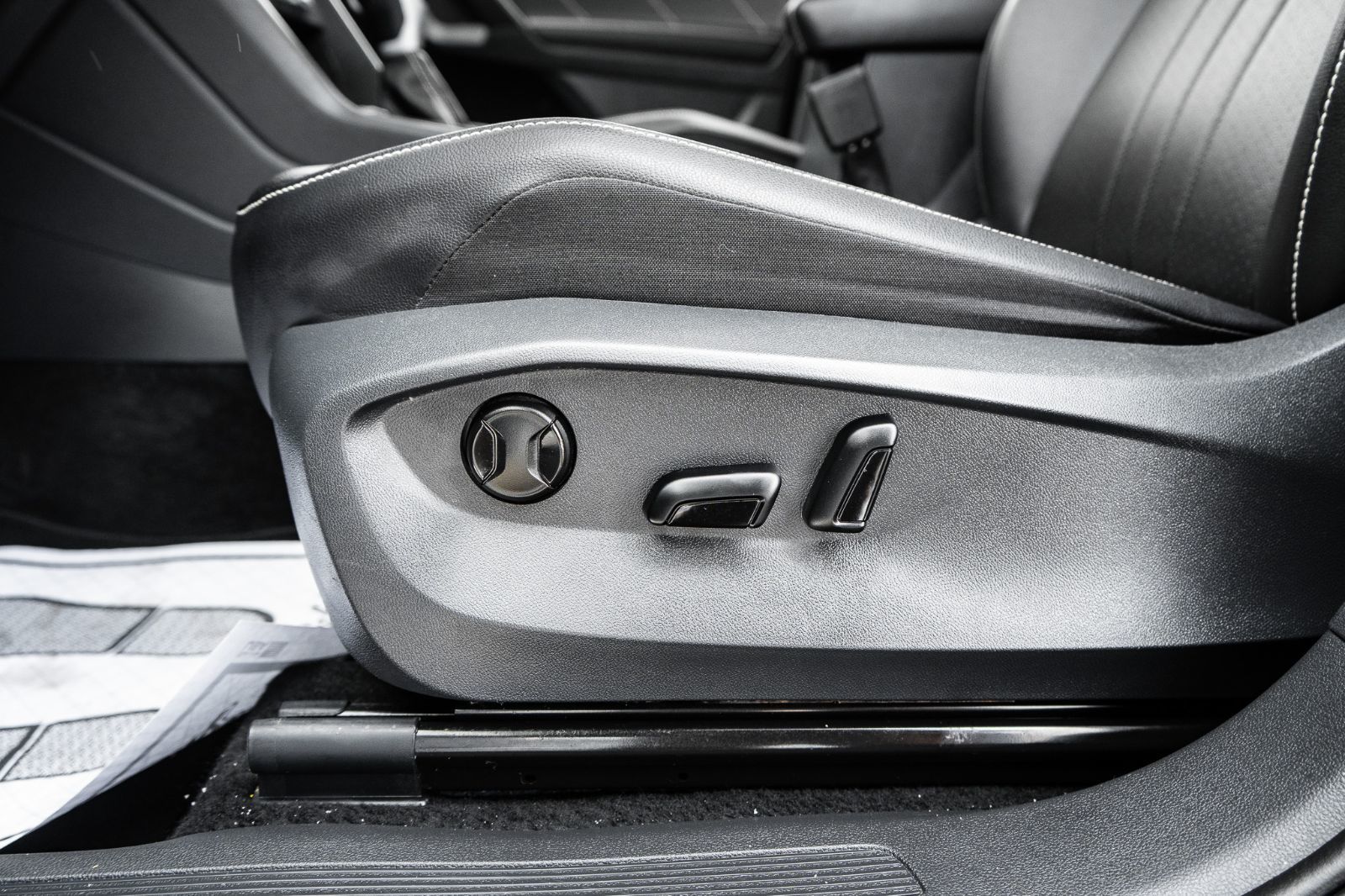 2024 Volkswagen Tiguan Comfortline-26