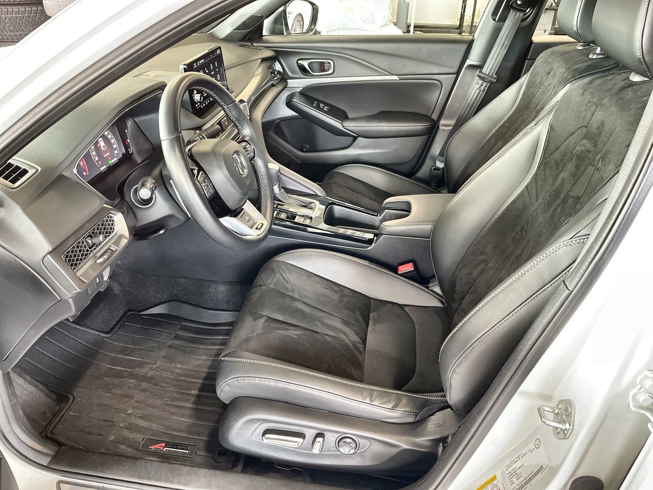 2025 Acura Integra