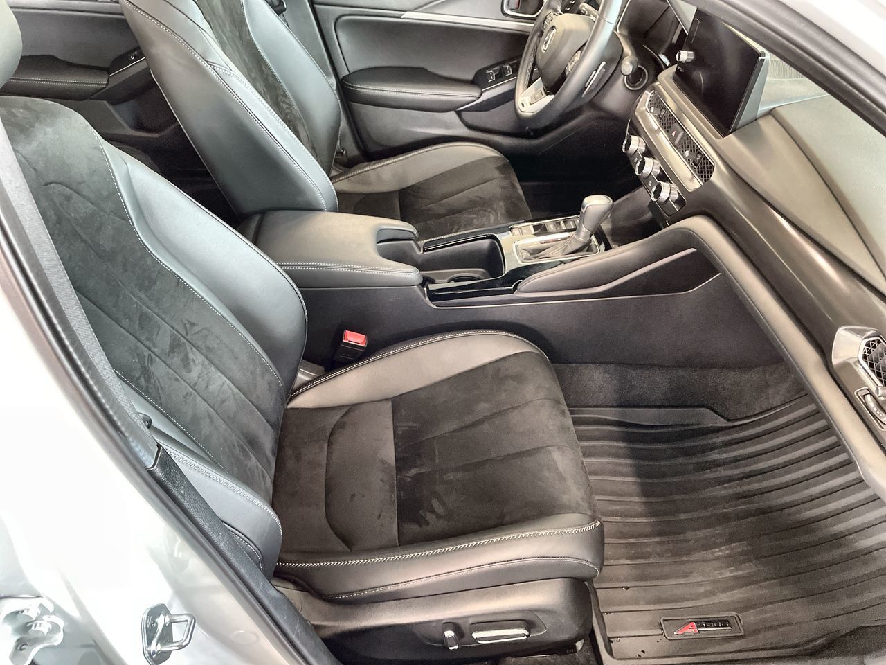 2025 Acura Integra