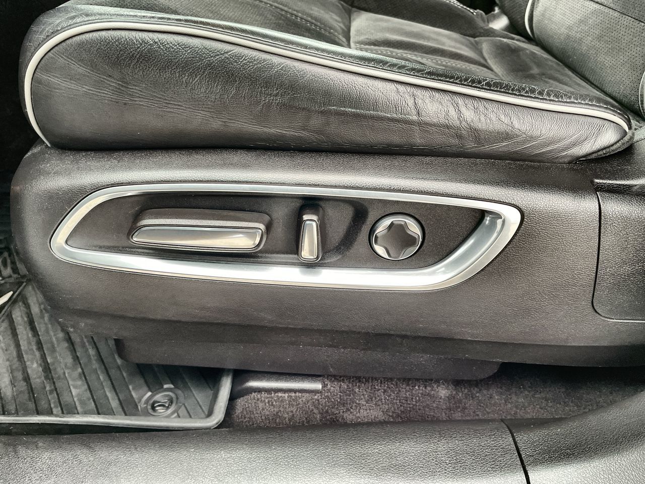 2020 Acura MDX in Vancouver, British Columbia