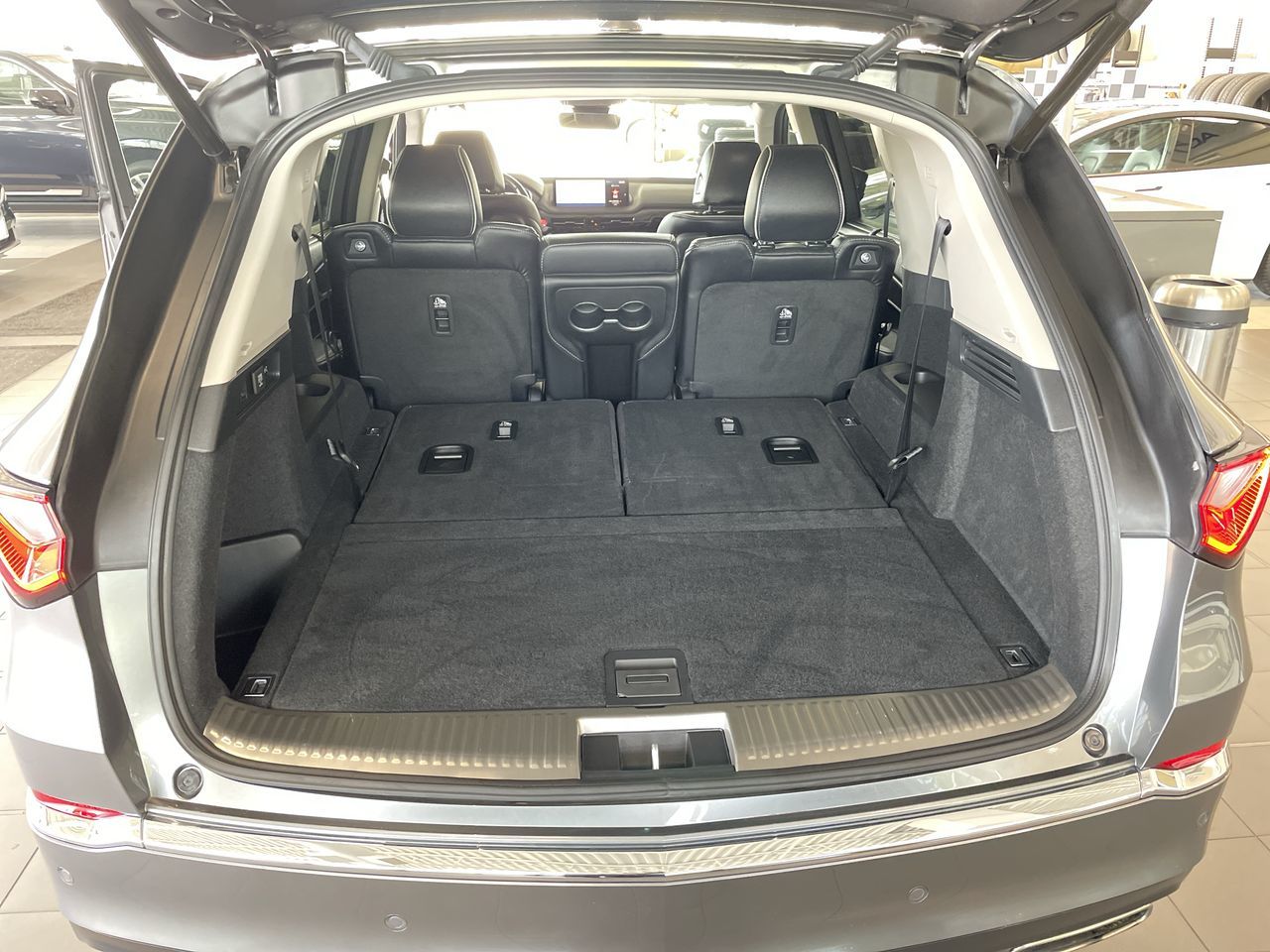 2023 Acura MDX
