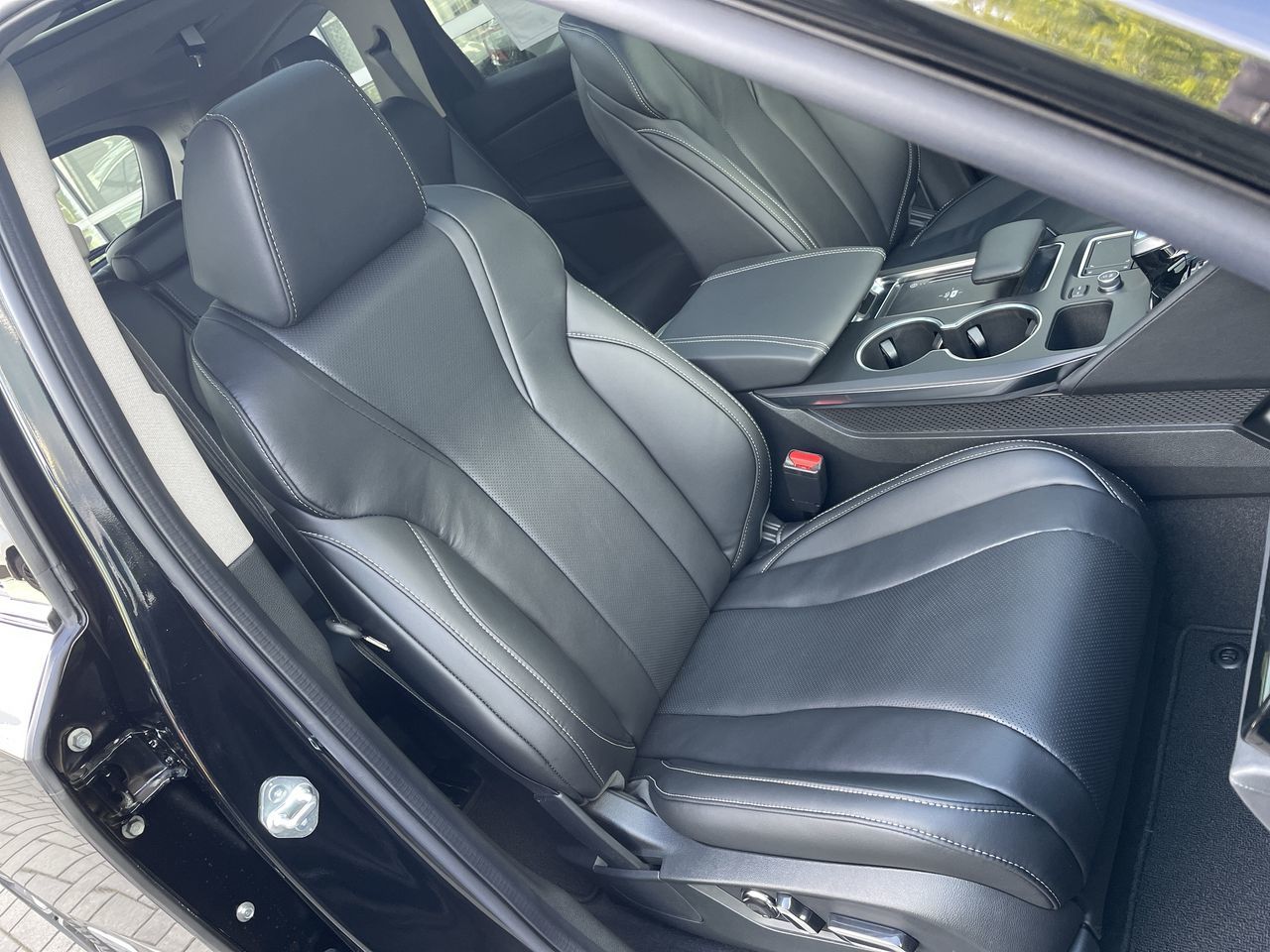 2024 Acura MDX in Vancouver, British Columbia