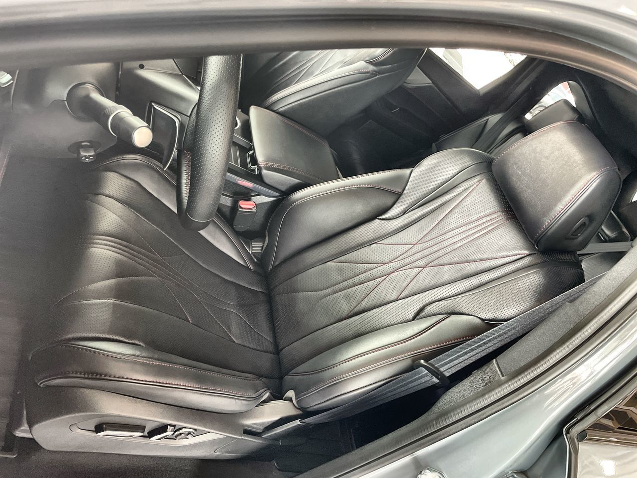 2025 Acura MDX in Vancouver, British Columbia