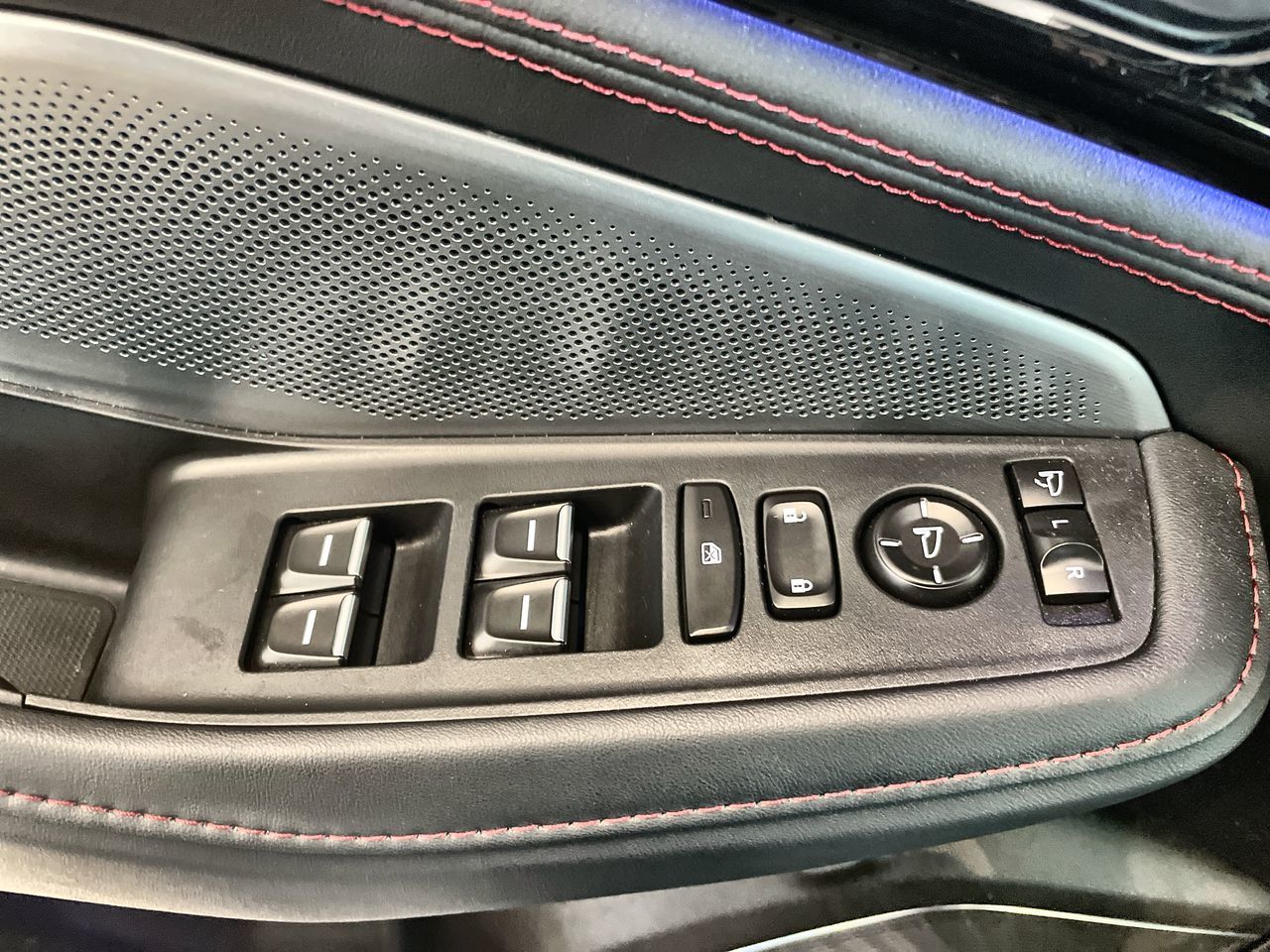 2025 Acura MDX in Vancouver, British Columbia