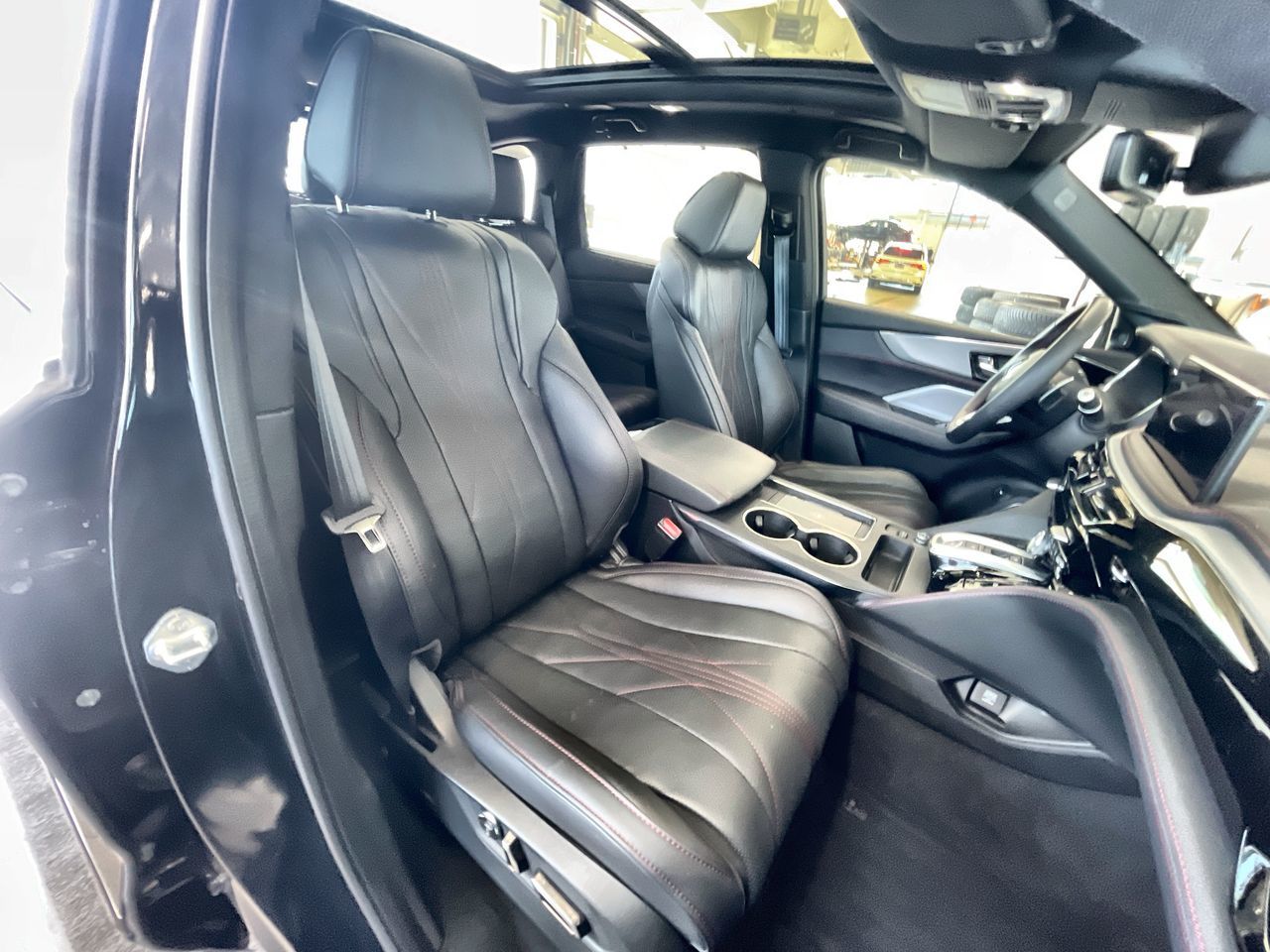 2025 Acura MDX in Vancouver, British Columbia
