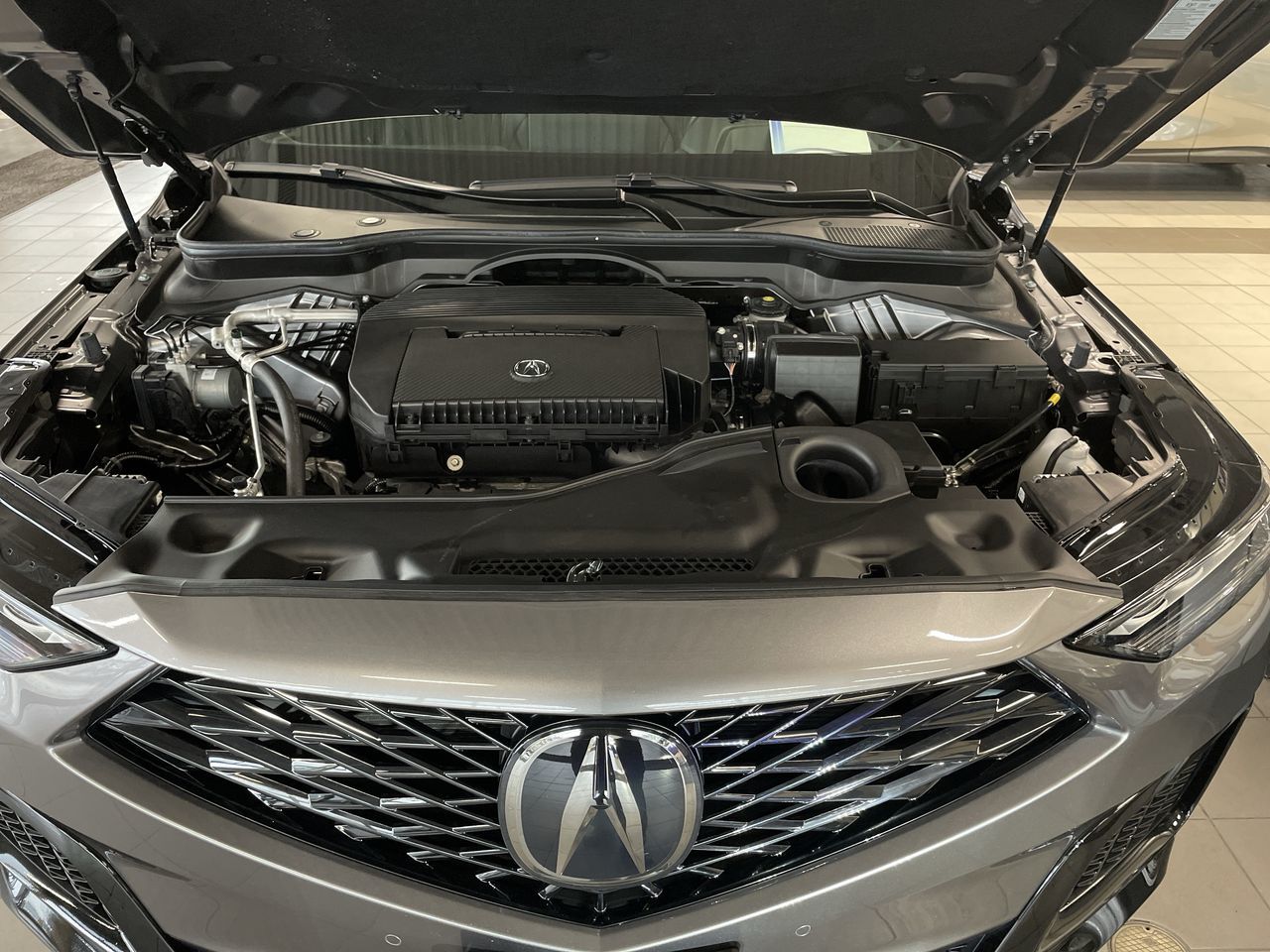 Voxcar ACURA MDX SUV in , VANCOUVER
