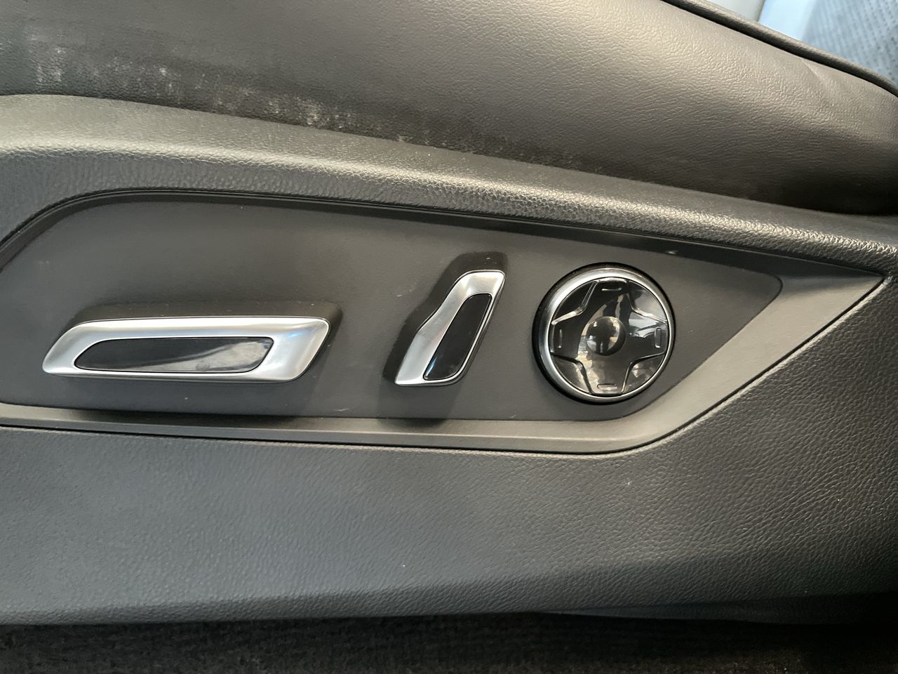 2025 Acura MDX