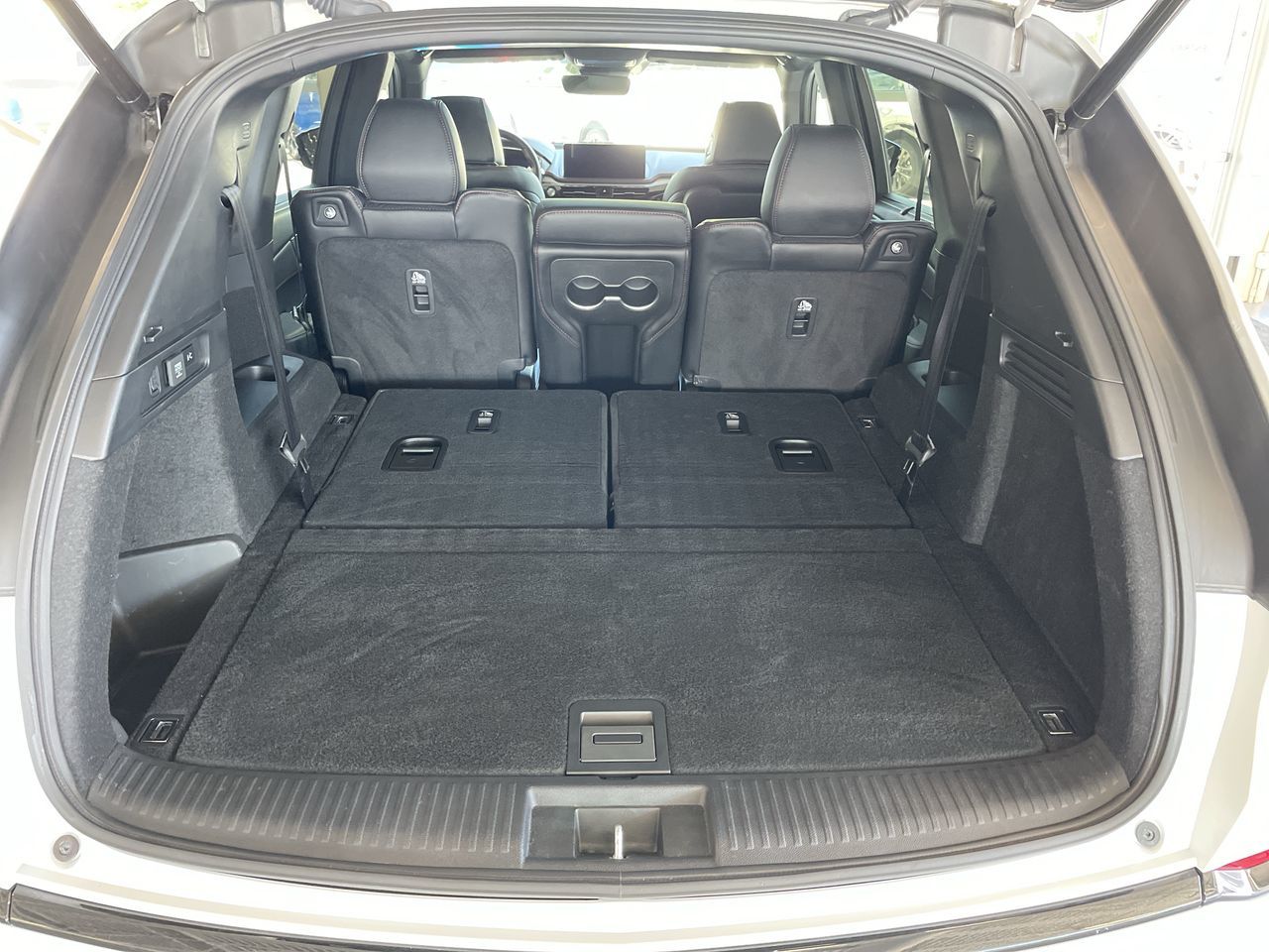 2025 Acura MDX
