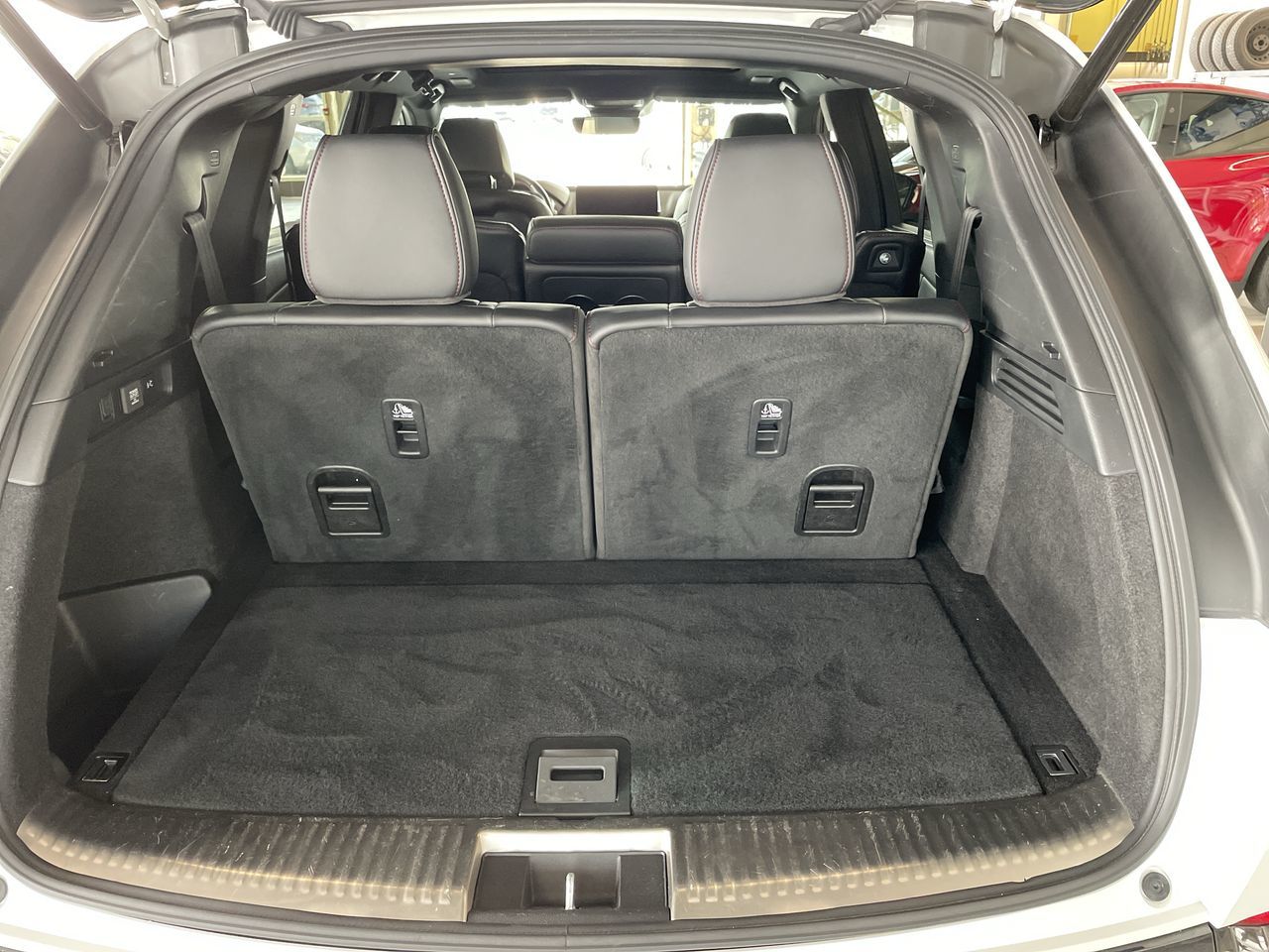 2025  MDX