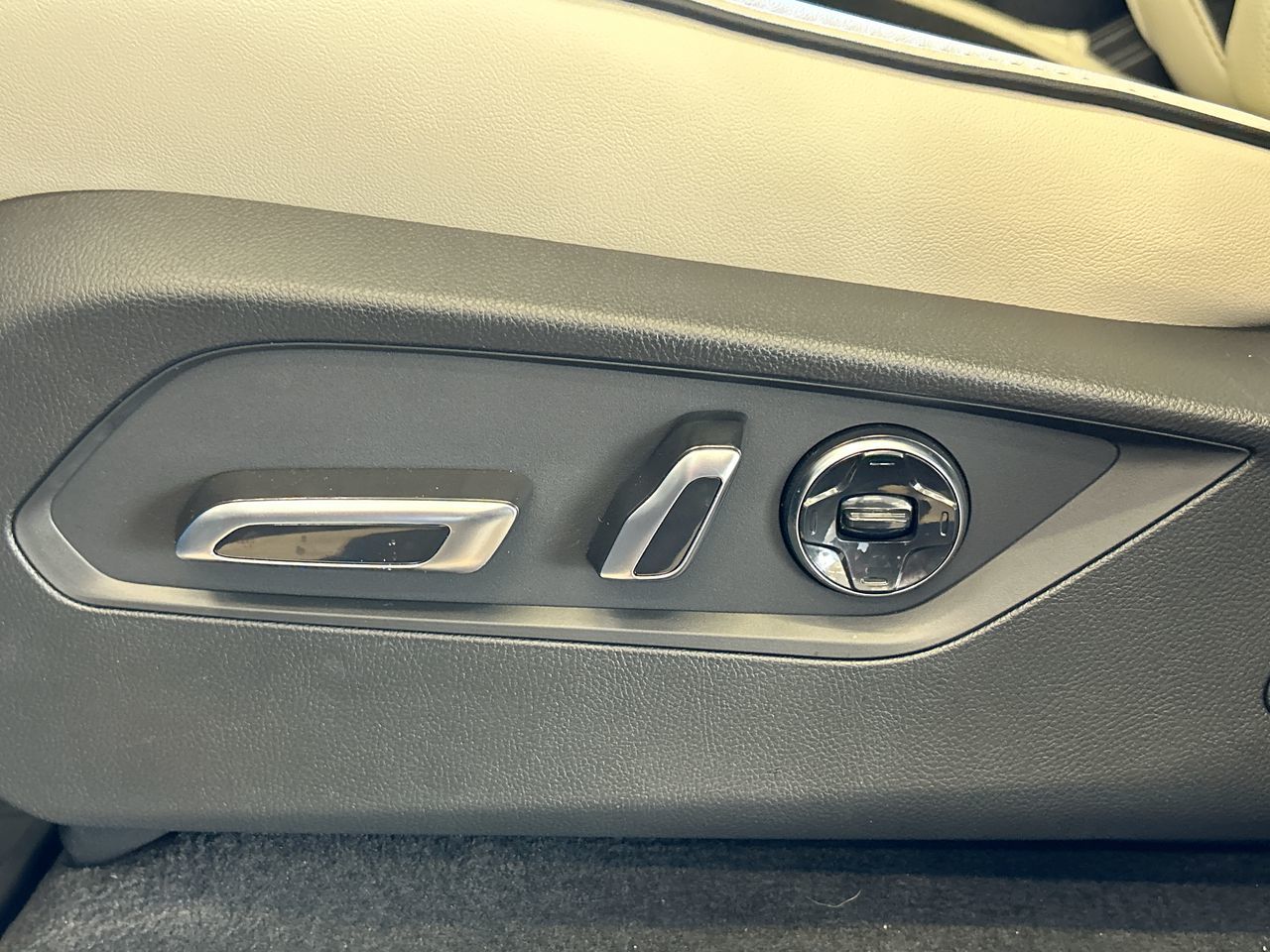 2026 Acura MDX in Vancouver, British Columbia